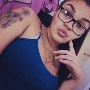 Meet your Posher, Khristina